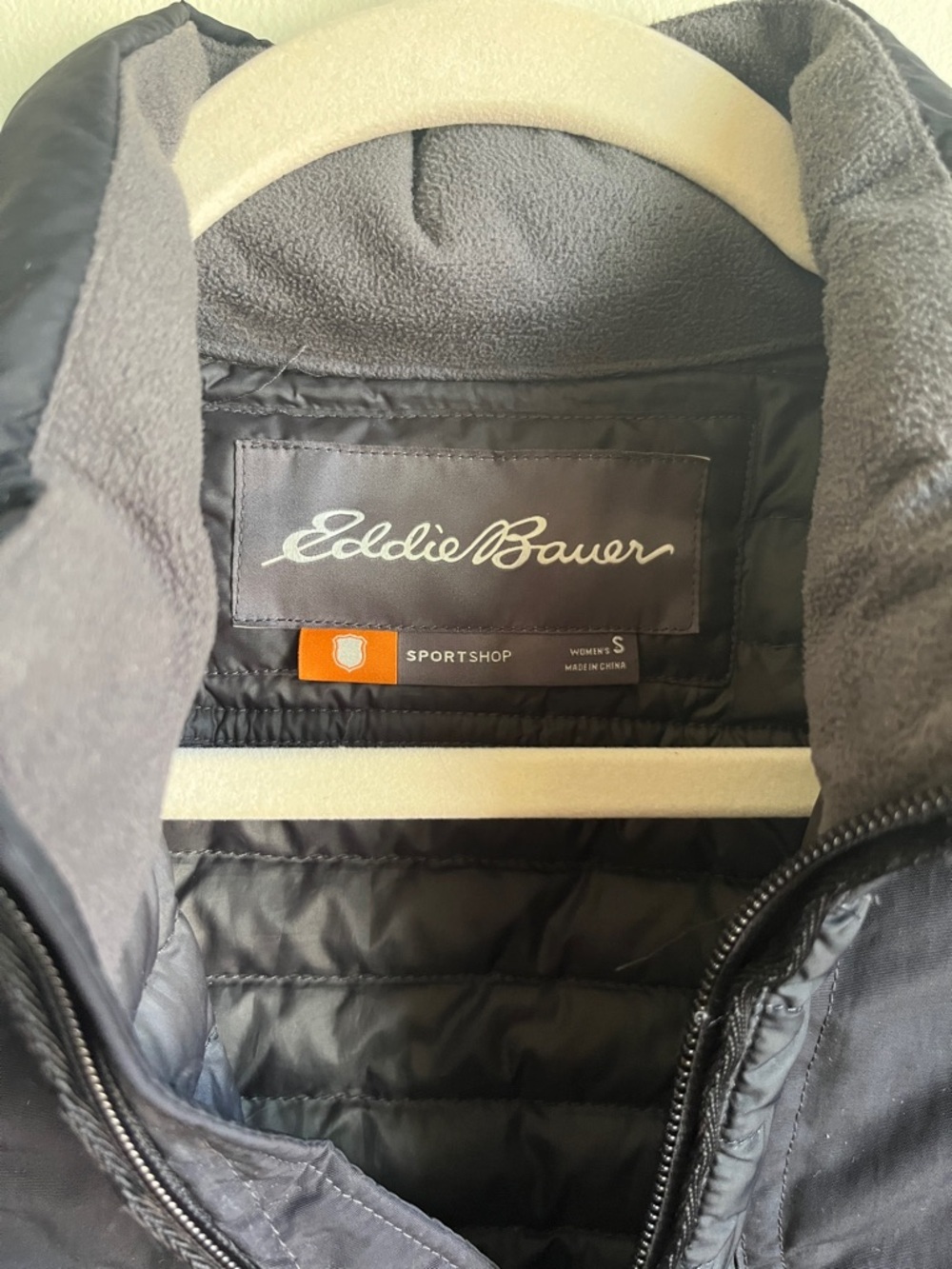 Eddie Bauer Women’s Black Quilted 700 Storm down Puffer Jacket Sz Sm - Picture 7 of 12